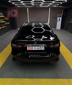 نيسان ماكسيما